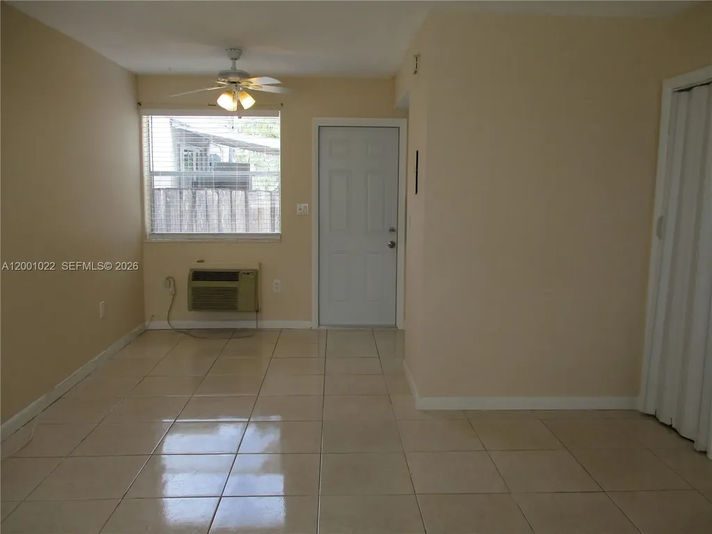 1949 Taylor Street Hollywood FL 33020