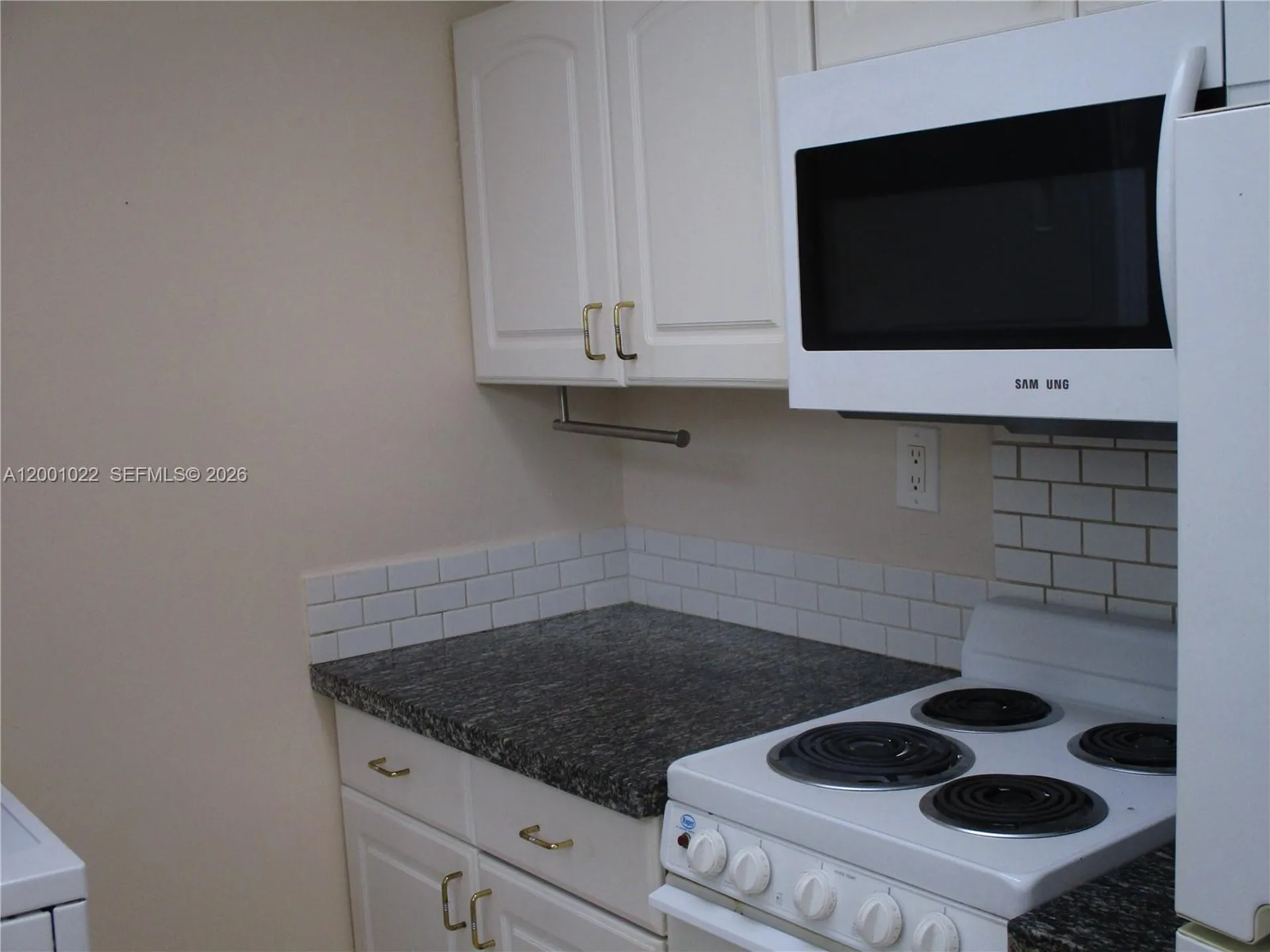 1949 Taylor Street Hollywood FL 33020