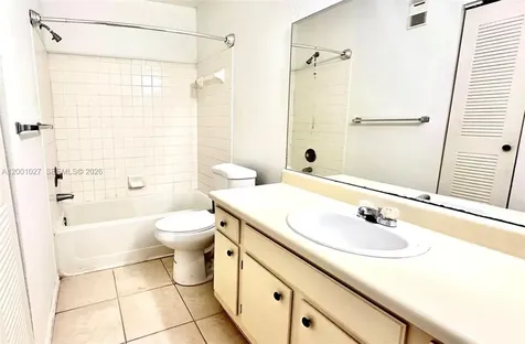 3310 N Pinewalk Drive N Margate FL 33063