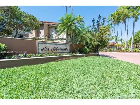 18310 NW 68th Avenue Hialeah FL 33015