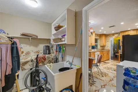 7301 NW 57th Place Tamarac FL 33321