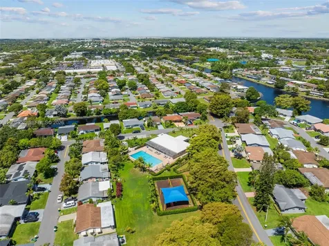 7301 NW 57th Place Tamarac FL 33321