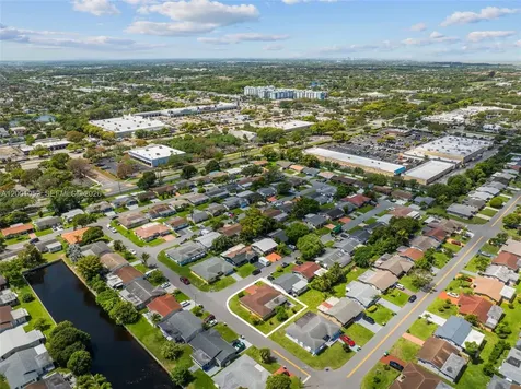 7301 NW 57th Place Tamarac FL 33321