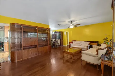 7301 NW 57th Place Tamarac FL 33321