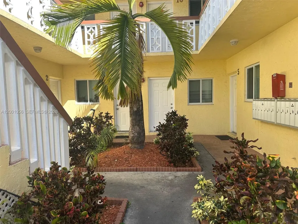 724 NE 4th Street Hallandale Beach FL 33009