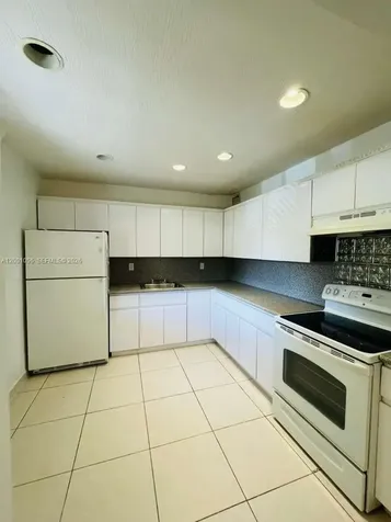 724 NE 4th Street Hallandale Beach FL 33009