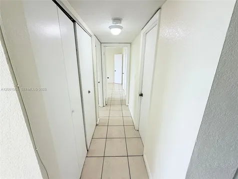 496 NW 165th Street Road Miami FL 33169