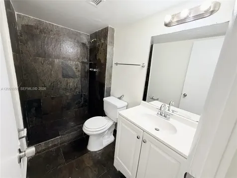 496 NW 165th Street Road Miami FL 33169