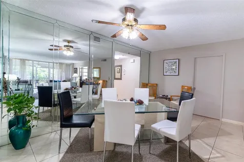 4221 W Palm Aire Drive Pompano Beach FL 33069