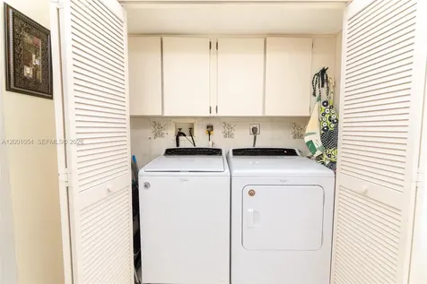 4221 W Palm Aire Drive Pompano Beach FL 33069