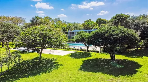 4221 W Palm Aire Drive Pompano Beach FL 33069