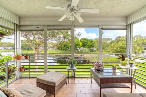 4221 W Palm Aire Drive Pompano Beach FL 33069
