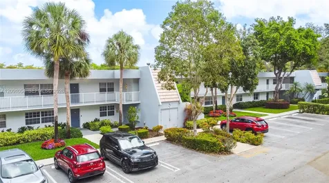 4221 W Palm Aire Drive Pompano Beach FL 33069