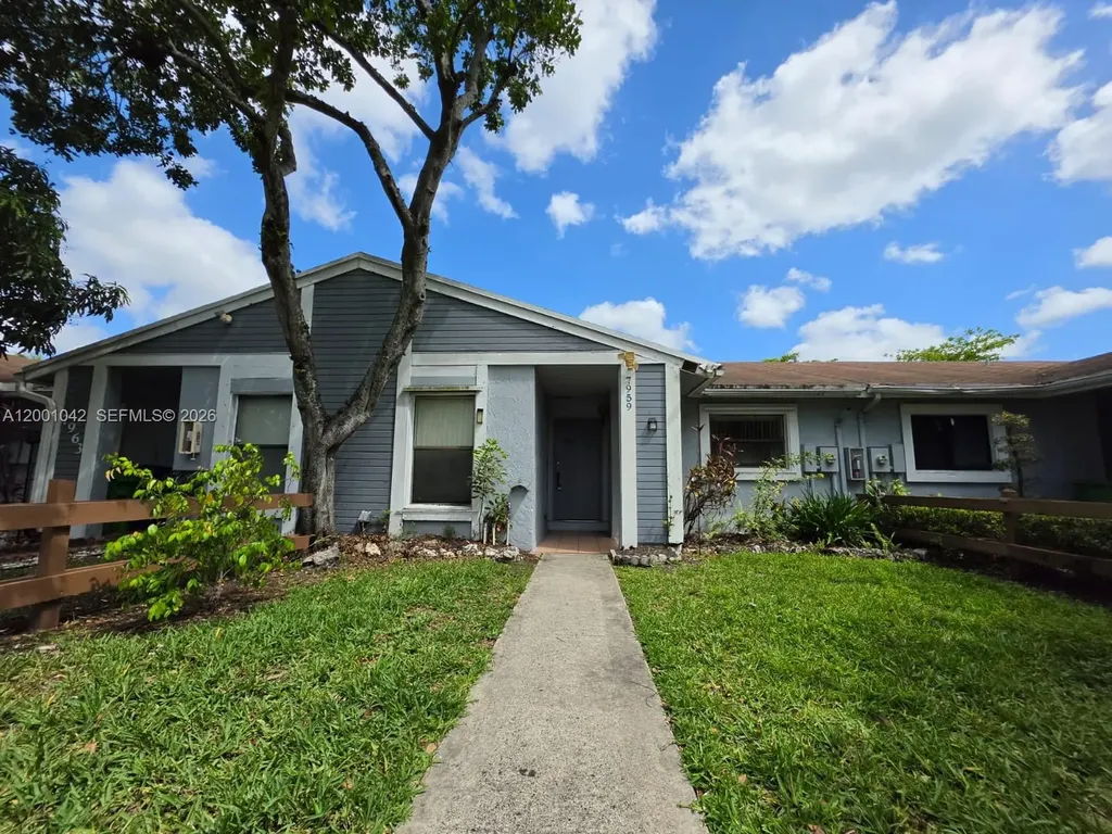 7959 NW 41st Court Sunrise FL 33351