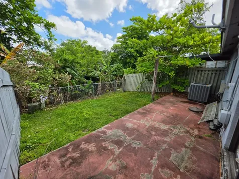 7959 NW 41st Court Sunrise FL 33351