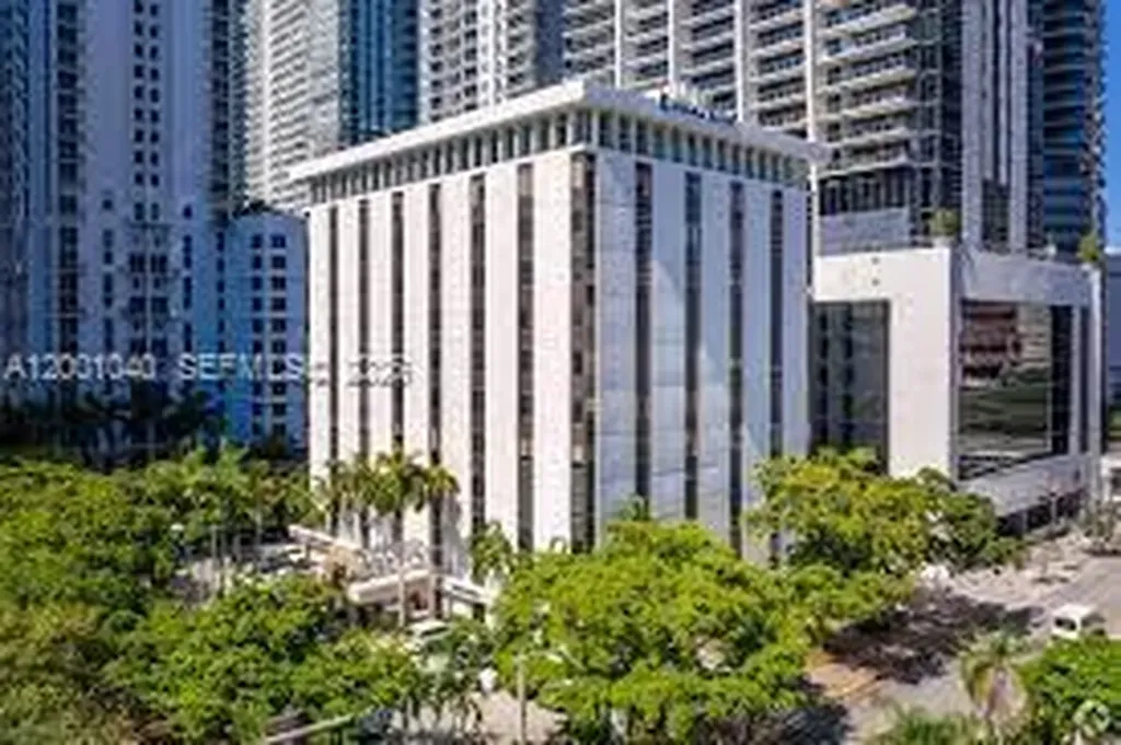 1000 Brickell Avenue Miami FL 33131