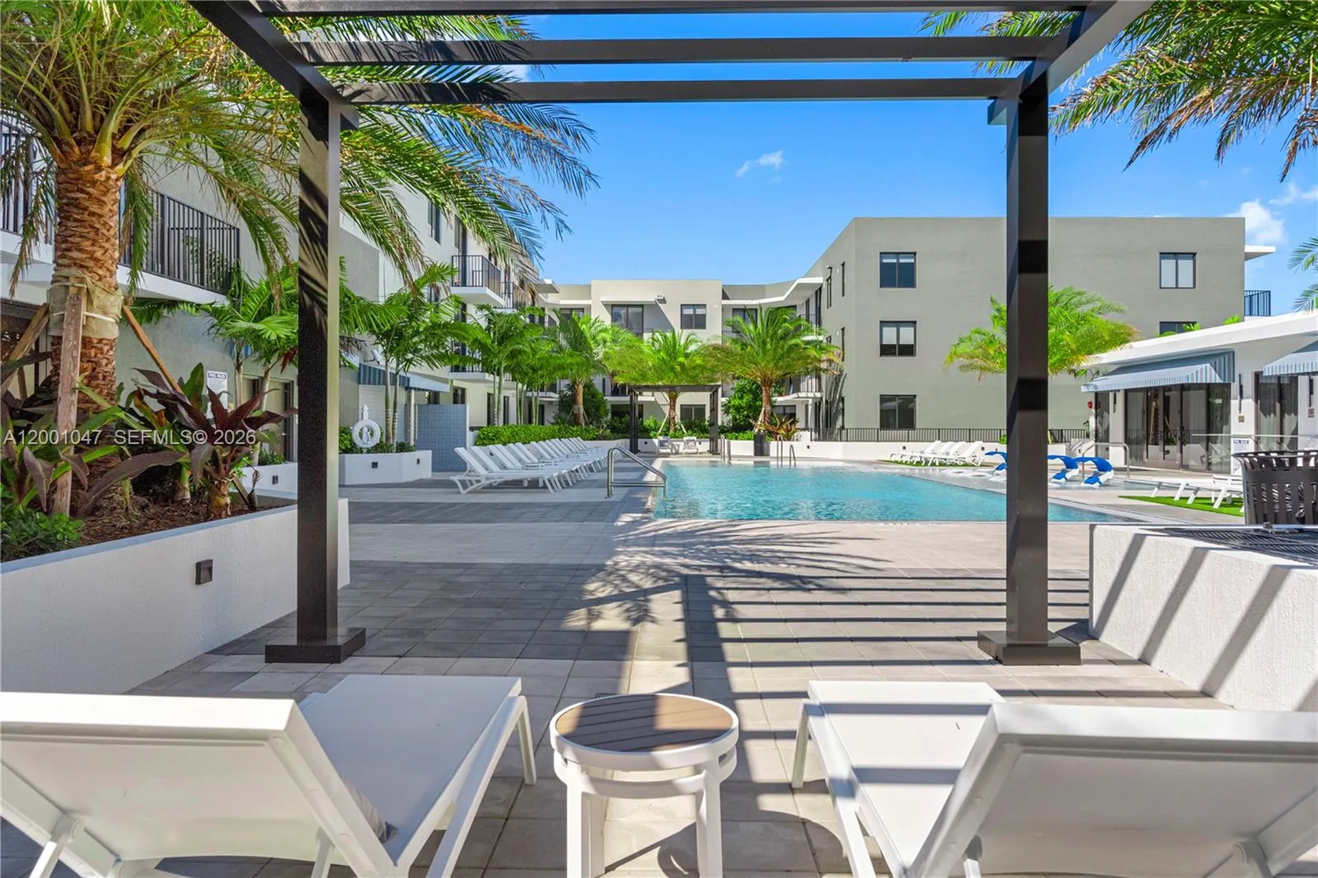 208 N Federal Highway Pompano Beach FL 33062