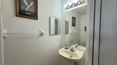 8906 W Flagler Street Miami FL 33174