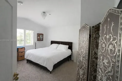 8906 W Flagler Street Miami FL 33174