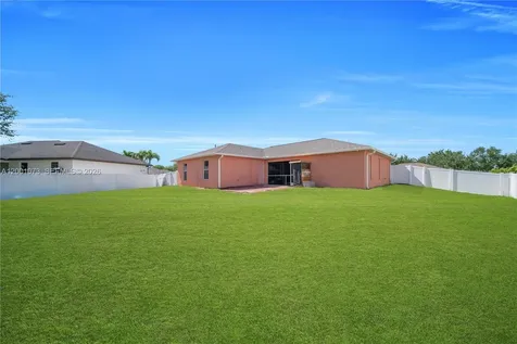 2840 NW 2nd Terrace Cape Coral FL 33993