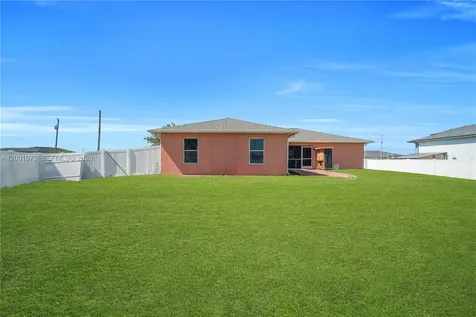 2840 NW 2nd Terrace Cape Coral FL 33993
