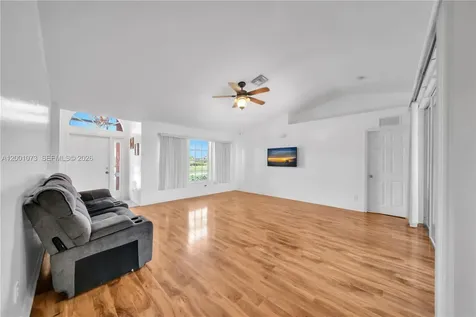 2840 NW 2nd Terrace Cape Coral FL 33993