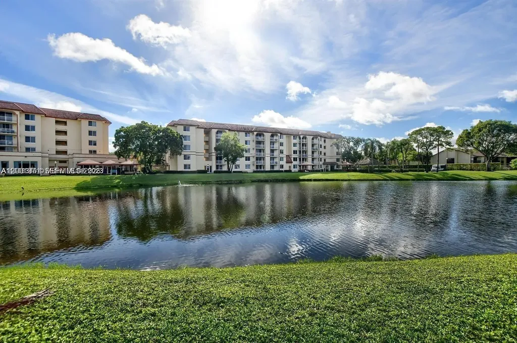 1258 S Military Trail Deerfield Beach FL 33442