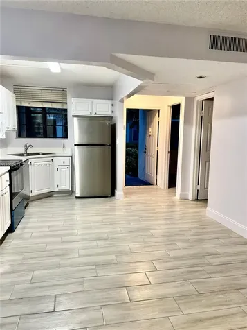 1258 S Military Trail Deerfield Beach FL 33442