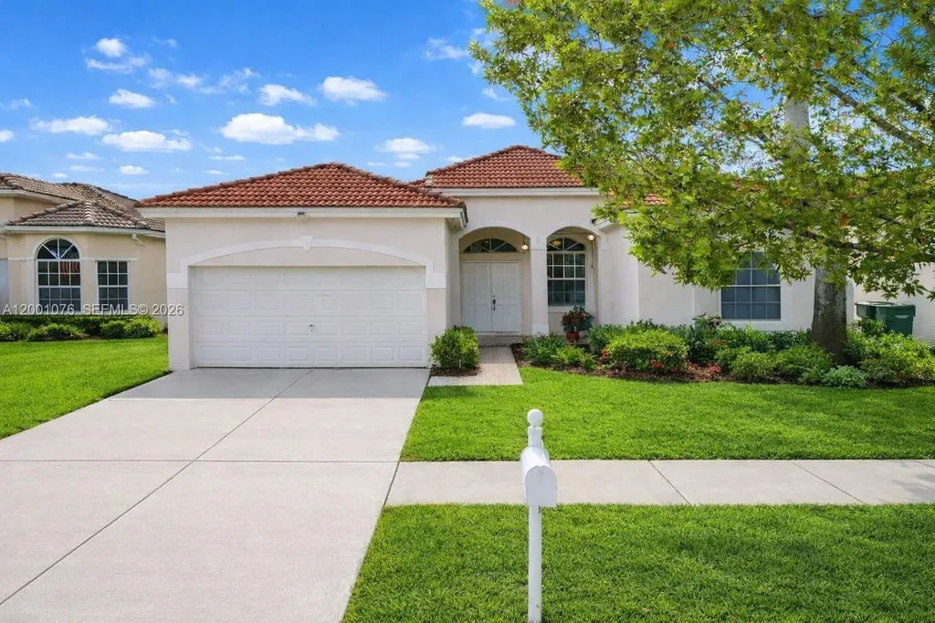 690 SE 30th Drive Homestead FL 33033