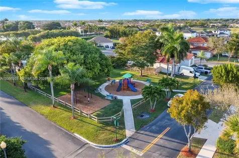 690 SE 30th Drive Homestead FL 33033