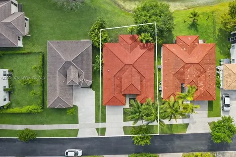 690 SE 30th Drive Homestead FL 33033