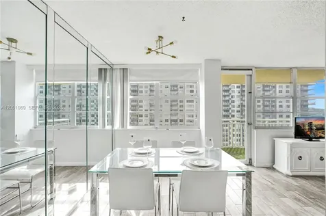 251 174th Sunny Isles Beach FL 33160