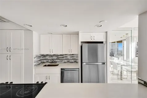 251 174th Sunny Isles Beach FL 33160