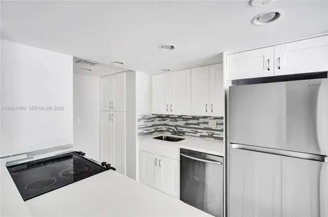 251 174th Sunny Isles Beach FL 33160