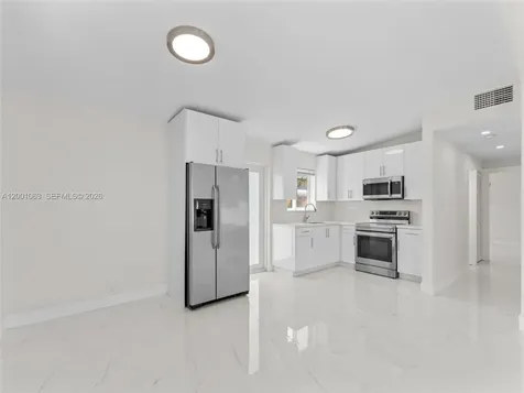 3231 NW 48th Terrace Miami FL 33142