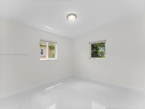3231 NW 48th Terrace Miami FL 33142