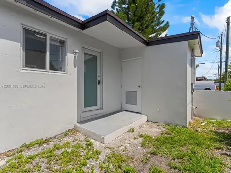 3231 NW 48th Terrace Miami FL 33142