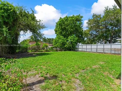 3231 NW 48th Terrace Miami FL 33142