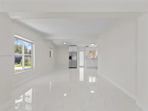 3231 NW 48th Terrace Miami FL 33142