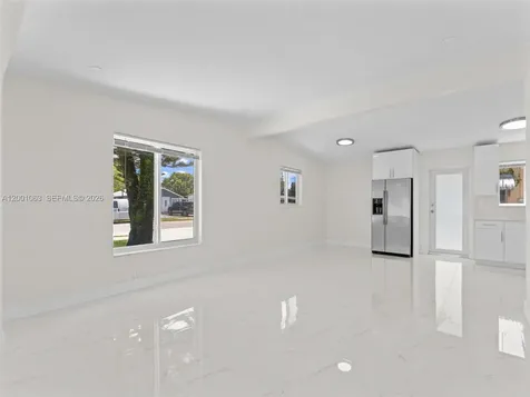 3231 NW 48th Terrace Miami FL 33142