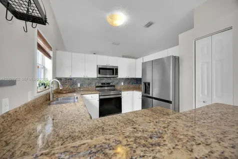 3110 SE 4th Place Homestead FL 33033