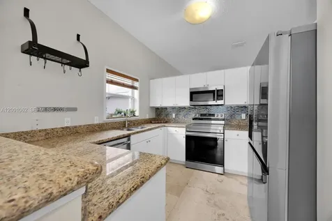 3110 SE 4th Place Homestead FL 33033