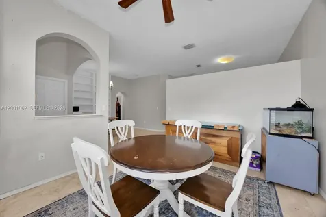 3110 SE 4th Place Homestead FL 33033