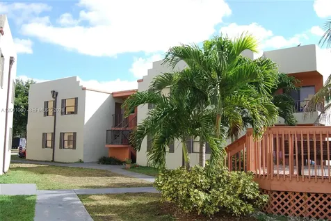 650 NW 114th Avenue Sweetwater FL 33172