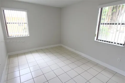 650 NW 114th Avenue Sweetwater FL 33172