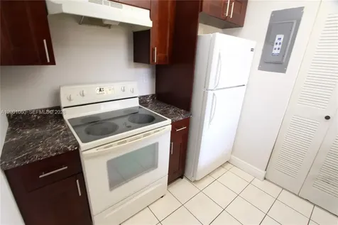 650 NW 114th Avenue Sweetwater FL 33172