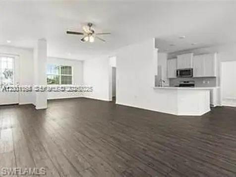 209 SE 26th Terrace Cape Coral FL 33904-2766