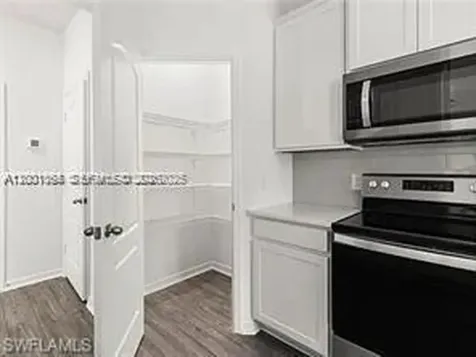 209 SE 26th Terrace Cape Coral FL 33904-2766