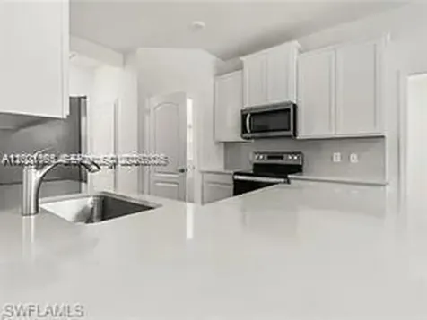 209 SE 26th Terrace Cape Coral FL 33904-2766