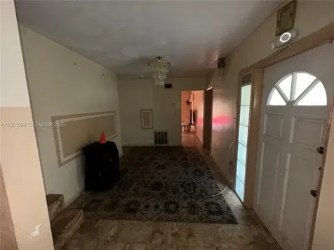 200 NE 158th Street Miami FL 33162